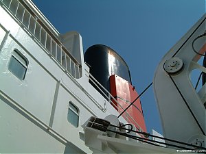 QE2_Funnel_from_Boat_Deck_2.JPG